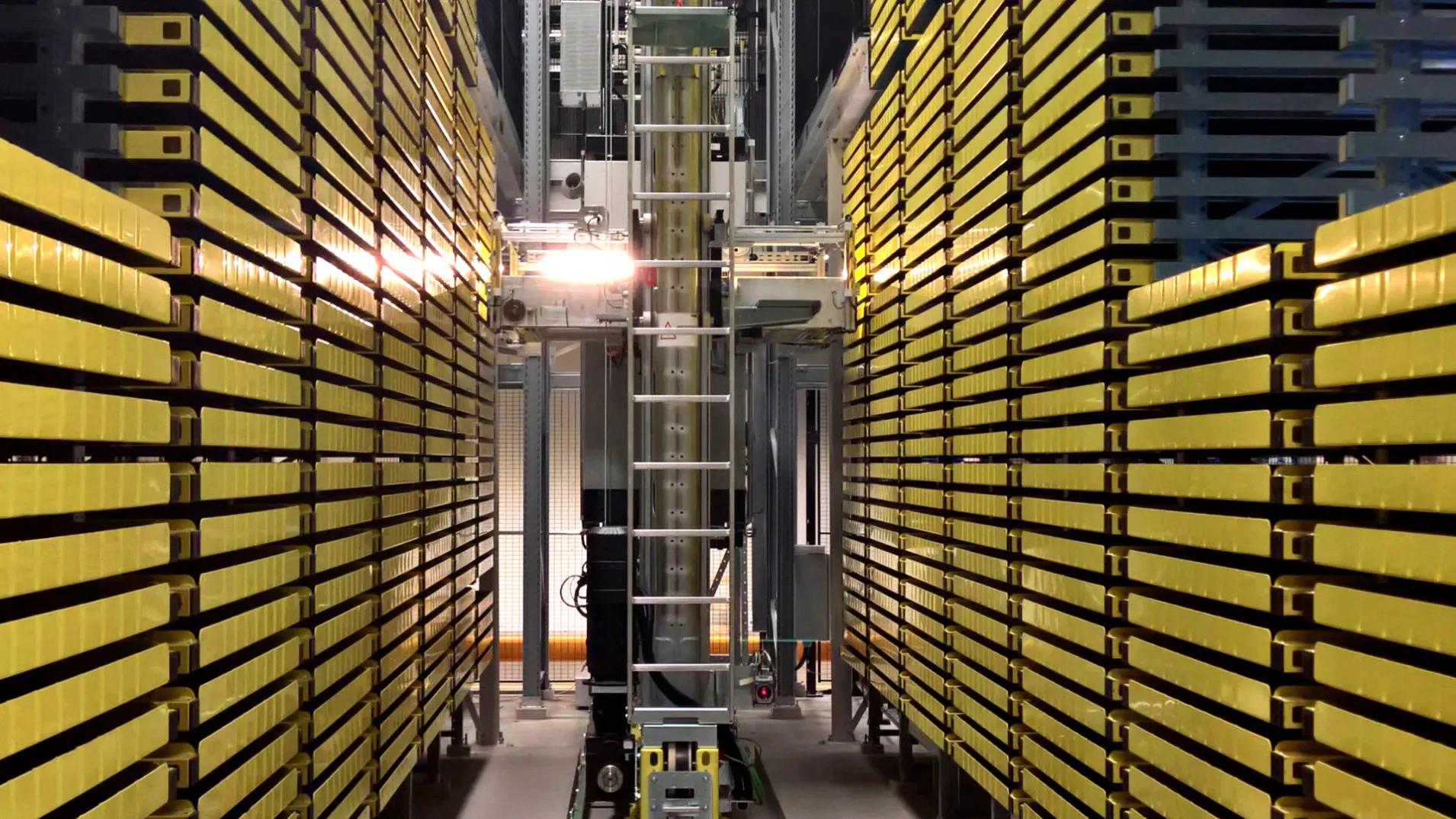 HÖRMANN Intralogistics - Reference - Storage and retrieval system in the Talblar warehouse at Rehau