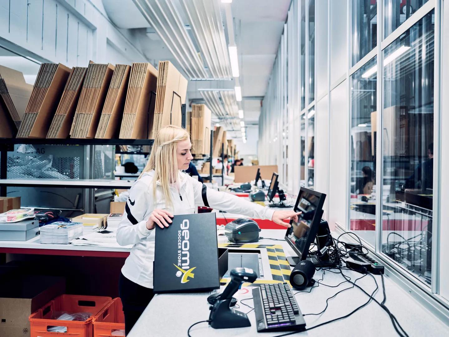 HÖRMANN Intralogistics – Referenz geomix