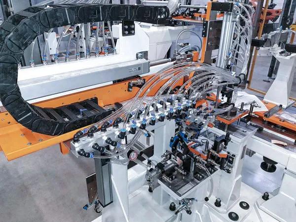 HÖRMANN Intralogistics - Usługi montażu pneumatycznego